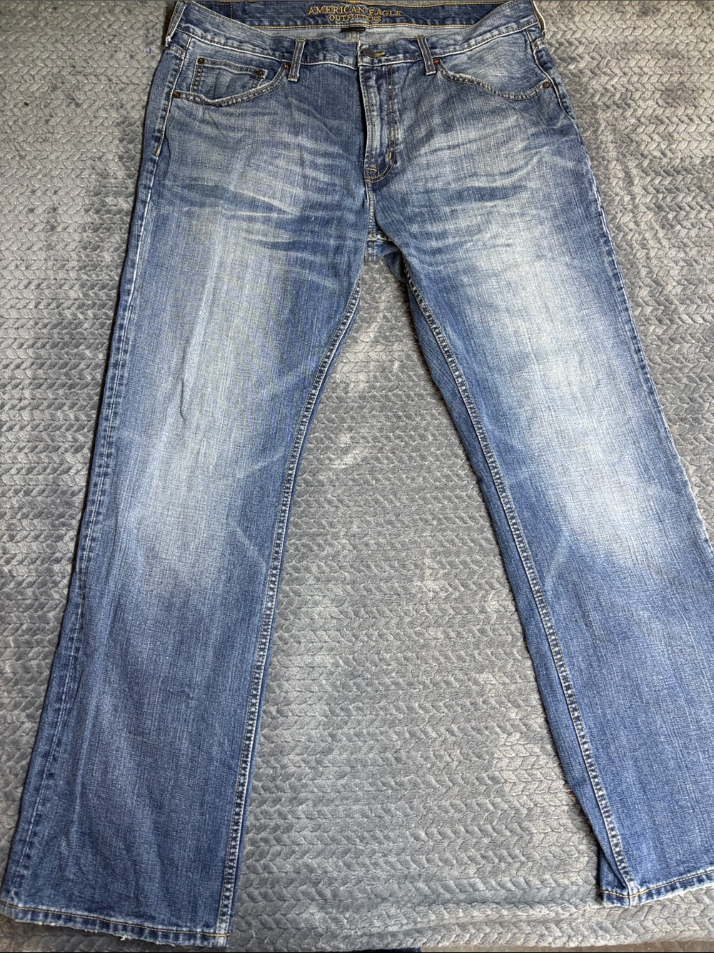 American Eagle Outfitters Men’s Medium Blue Straight Jeans
